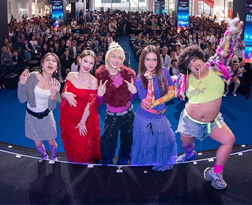 “GDH” เล่นใหญ่จัดเต็ม! เปิดตัวอภิมหาภาพยนตร์บันเทิง “ดีว่า..ราวี” ปูทางสู่บทสรุปแห่งศึกชิงแสงแย่งไมค์ 10 ธันวาคมนี้ ในโรงภาพยนตร์